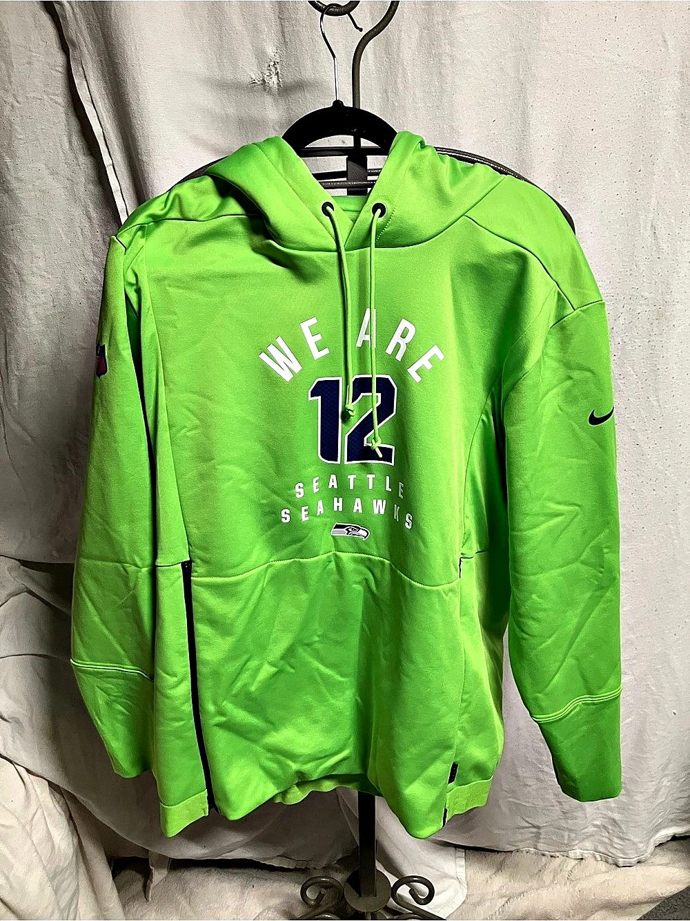 NFL Seattle Seahawks WE ARE 12 Dri-FIT Hoodie Men's Green XL Like New